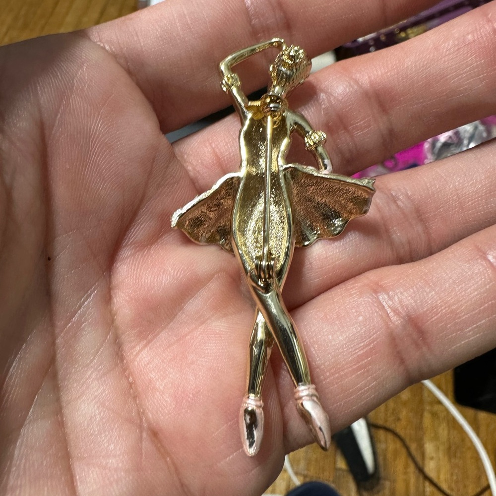 Vintage Gold Tone Ballerina Brooch - Picture 3 of 3